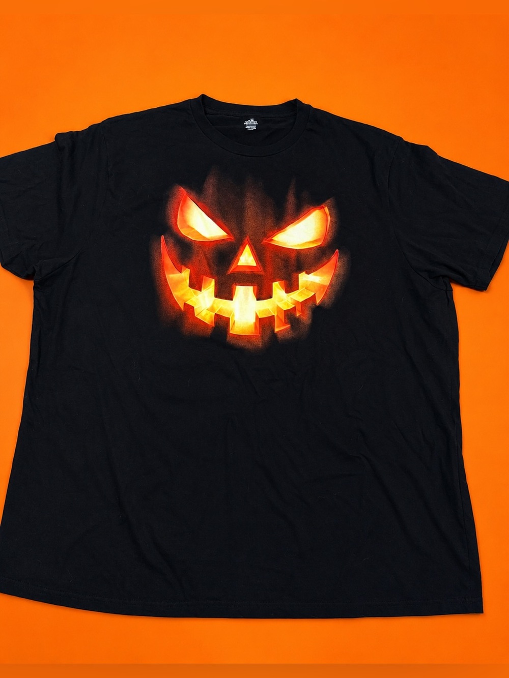 Black Halloween Pumpkin Face Graphic Tee